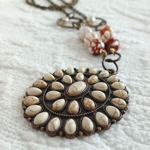 Hand Crafted Western Medallion Necklace White Agate Stone Pendant Pearls Brass